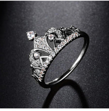 Load image into Gallery viewer, Princess Crown Ring